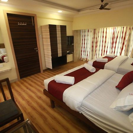 Hotel Alfa International Near Nanavati Hospital Mumbai Near Airport Mumbai Near Juhu Beach Екстериор снимка