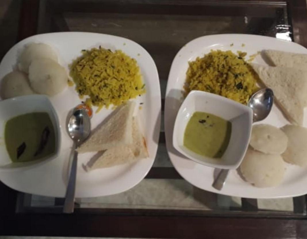 Hotel Alfa International Near Nanavati Hospital Mumbai Near Airport Mumbai Near Juhu Beach Екстериор снимка