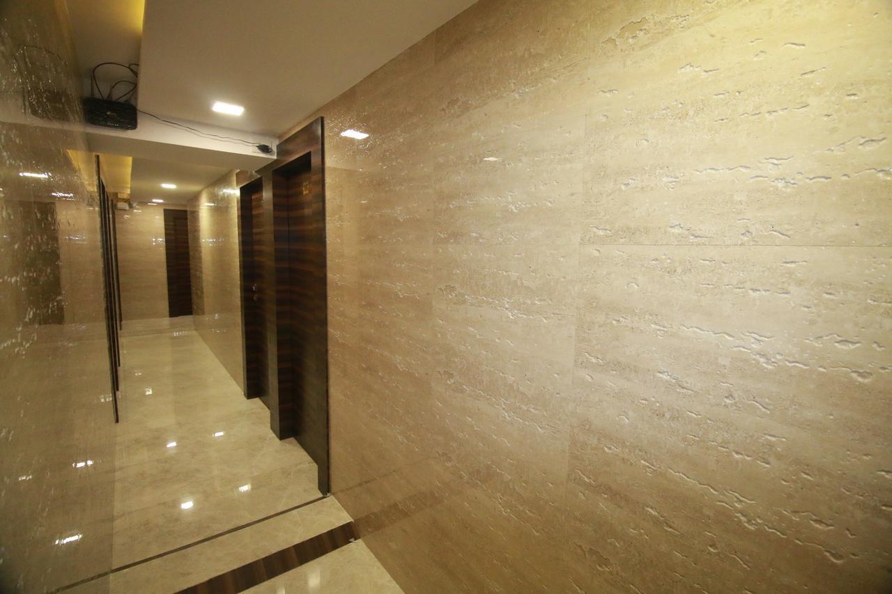 Hotel Alfa International Near Nanavati Hospital Mumbai Near Airport Mumbai Near Juhu Beach Екстериор снимка